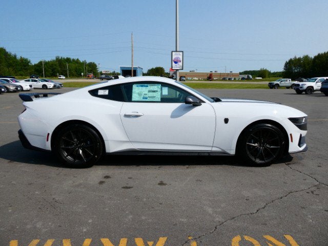 2025 Ford Mustang Dark Horse™ Premium