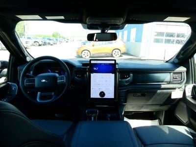 2025 Ford F-150 Lightning Lariat®