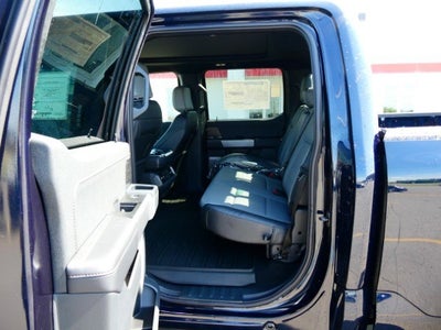 2025 Ford F-150 Lightning Lariat®