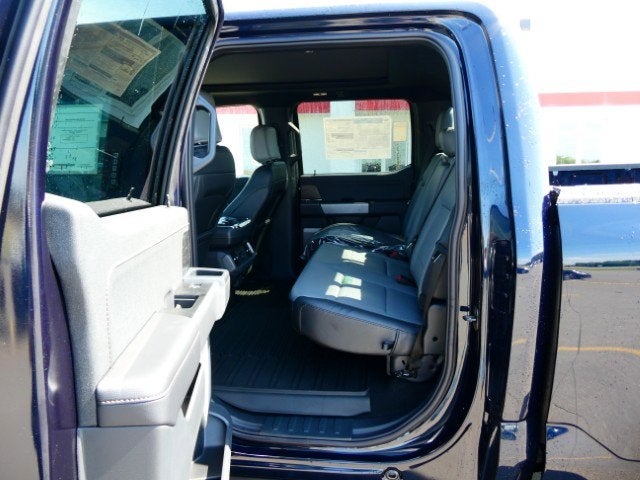 2025 Ford F-150 Lightning Lariat®