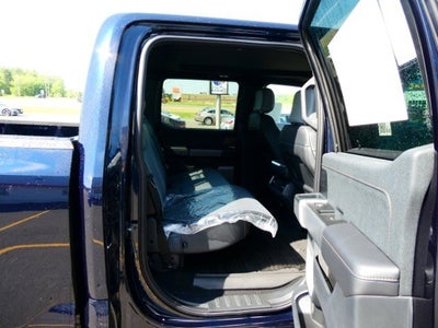 2025 Ford F-150 Lightning Lariat®