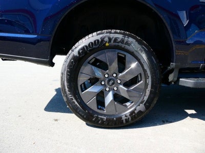 2025 Ford F-150 Lightning Lariat®