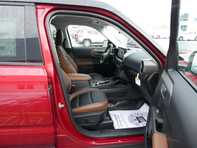 2025 Ford Bronco Sport Outer Banks®