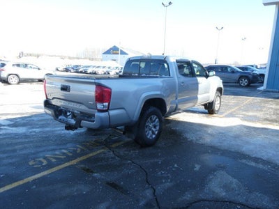 2017 Toyota Tacoma Double Cab / SR5